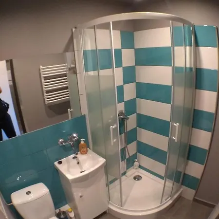 2120 Przyjazni 4 - Tanie - Samodzielne Zameldowanie - Self Check In * Poznań