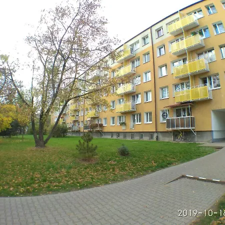 2120 Przyjazni 4 - Tanie - Samodzielne Zameldowanie - Self Check In Познань