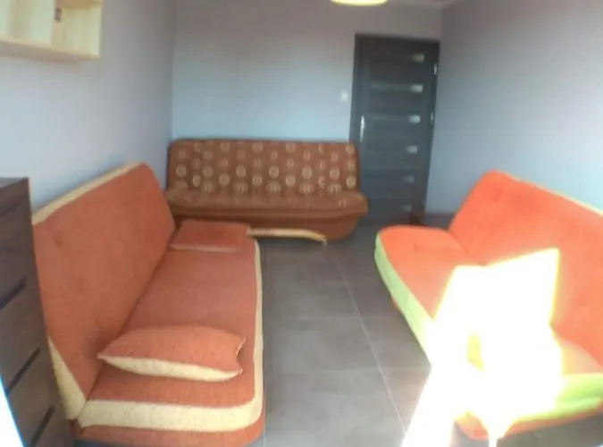 2120 Przyjazni 4 - Tanie - Samodzielne Zameldowanie - Self Check In Homestay *