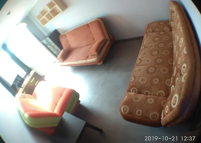 Homestay 2120 Przyjazni 4 - Tanie - Samodzielne Zameldowanie - Self Check In Poznan