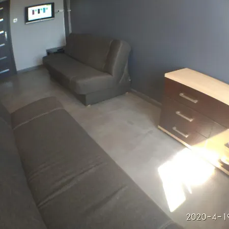 2120 Przyjazni 4 - Tanie - Samodzielne Zameldowanie - Self Check In 홈스테이