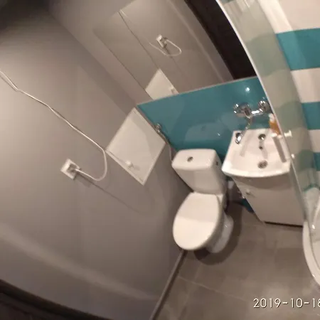 Homestay 2120 Przyjazni 4 - Tanie - Samodzielne Zameldowanie - Self Check In Poznan