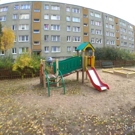 2120 Przyjazni 4 - Tanie - Samodzielne Zameldowanie - Self Check In * 포즈난