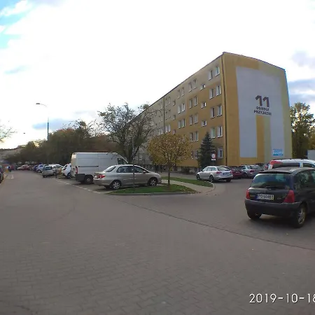 2120 Przyjazni 4 - Tanie - Samodzielne Zameldowanie - Self Check In 홈스테이