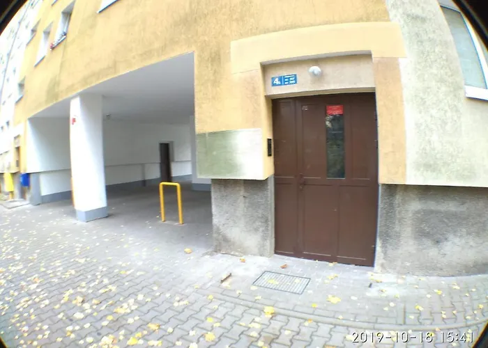 2120 Przyjazni 4 - Tanie - Samodzielne Zameldowanie - Self Check In Ubytování v soukromí